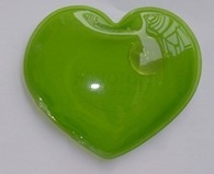 Cuscinetti di riscaldamento verdi del gel del cuore riutilizzabili per il trattamento irritato del collo